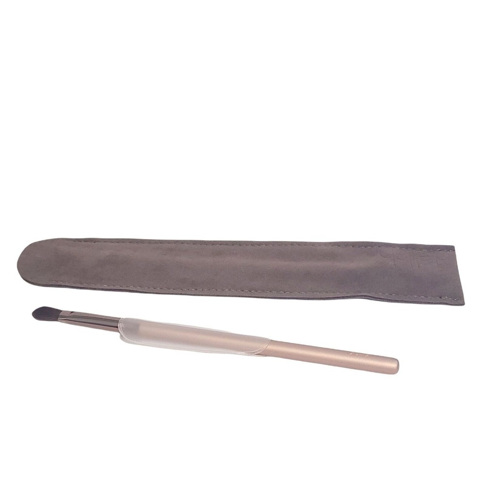 Delilah Eyeshadow Brush Precision Brush‎ Rounded Soft Shape Wooden Handle Full S